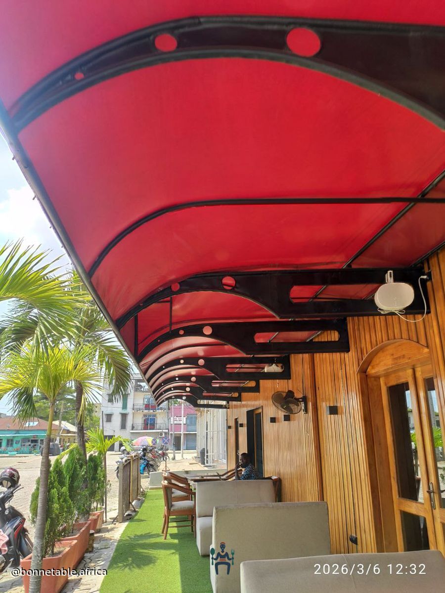 Hôtel Acropole - Photo 9