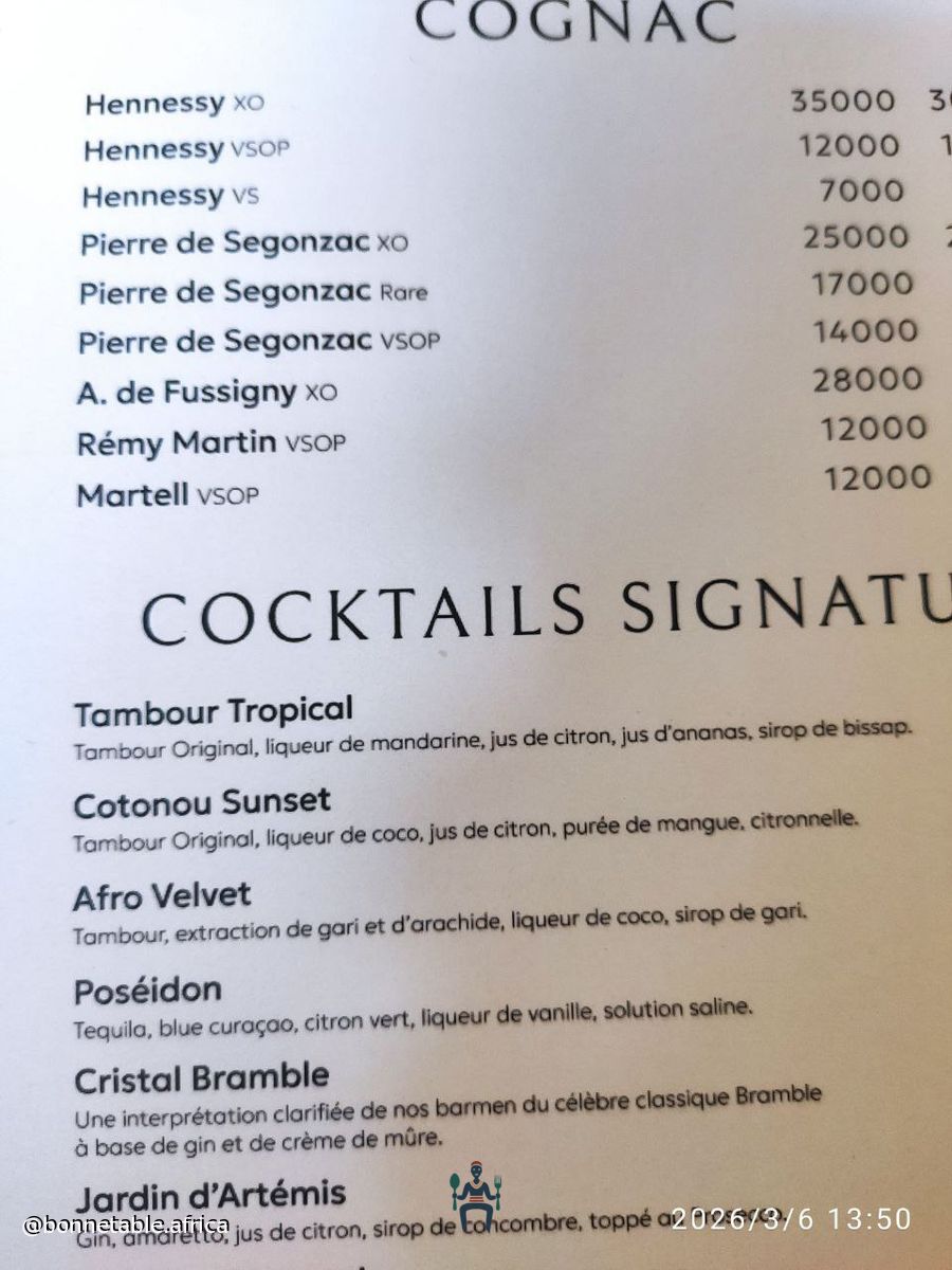 Hôtel Acropole - Photo 16